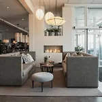 Skagen Brygge 4*